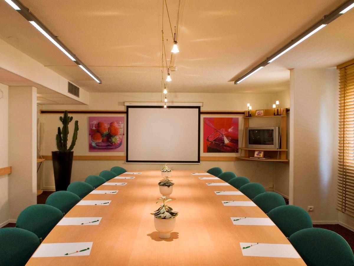 Ibis Metz Centre Cathedrale Hotel Екстериор снимка