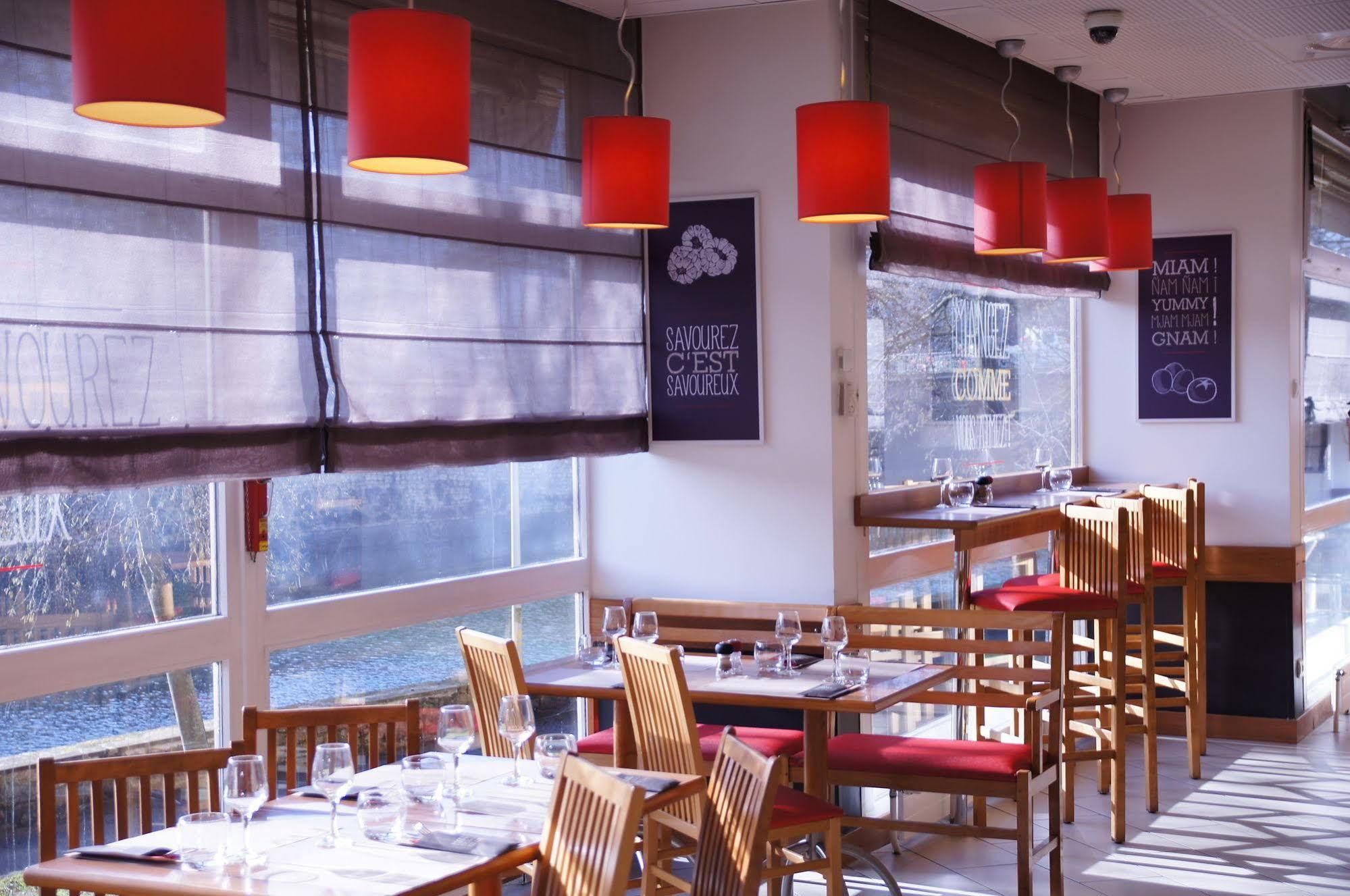 Ibis Metz Centre Cathedrale Hotel Екстериор снимка