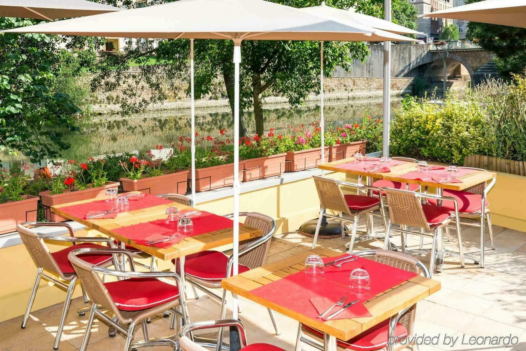 Ibis Metz Centre Cathedrale Hotel Екстериор снимка